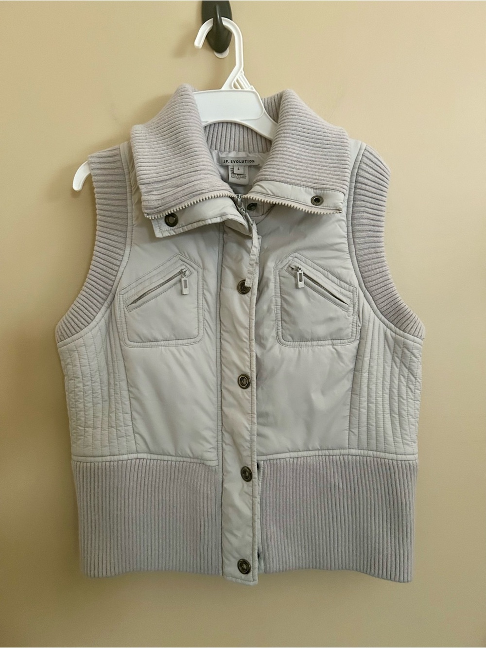 Quilted Light Gray Knit-Trim Vest by